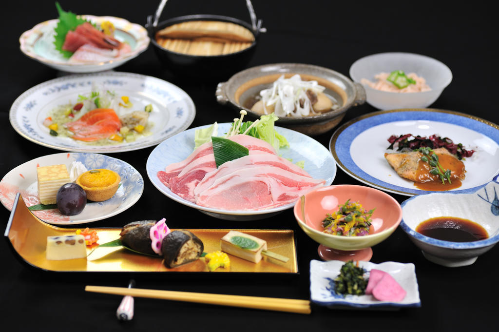 Mogamitakayu Zenshichinoyu Ohira Ryokan 3*