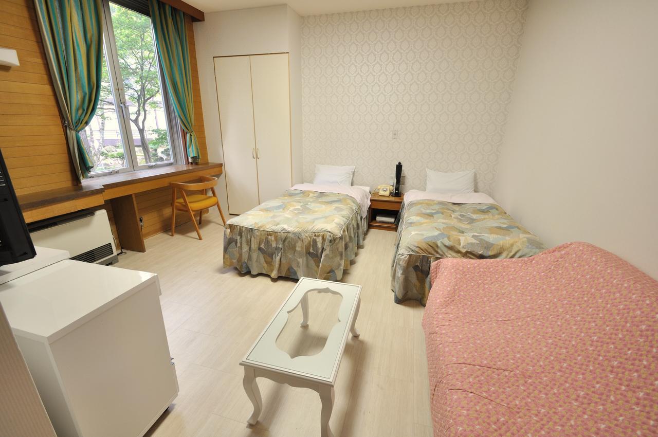 Mogamitakayu Zenshichinoyu Ohira Ryokan 3*